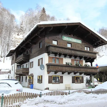 In Near Slopes, Cleaning Included * Saalbach-Hinterglemm